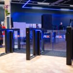 Speed Gate GT-70 in operation — fastest cycle, 7-pair sensor matrix